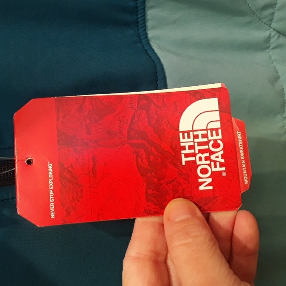 🏔 The Nort Face Mountain Sweatshirt 1/4 Zip - NWT - Picture 11 of 11